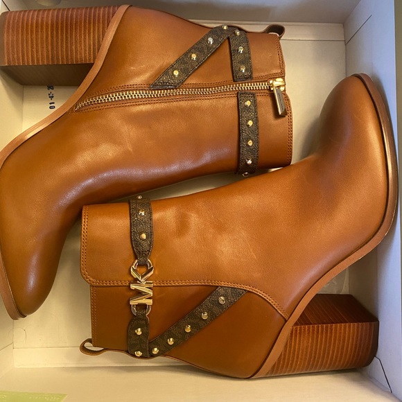 Michael Kors luggage 10 Farrah bootie hill boot - Picture 5 of 16